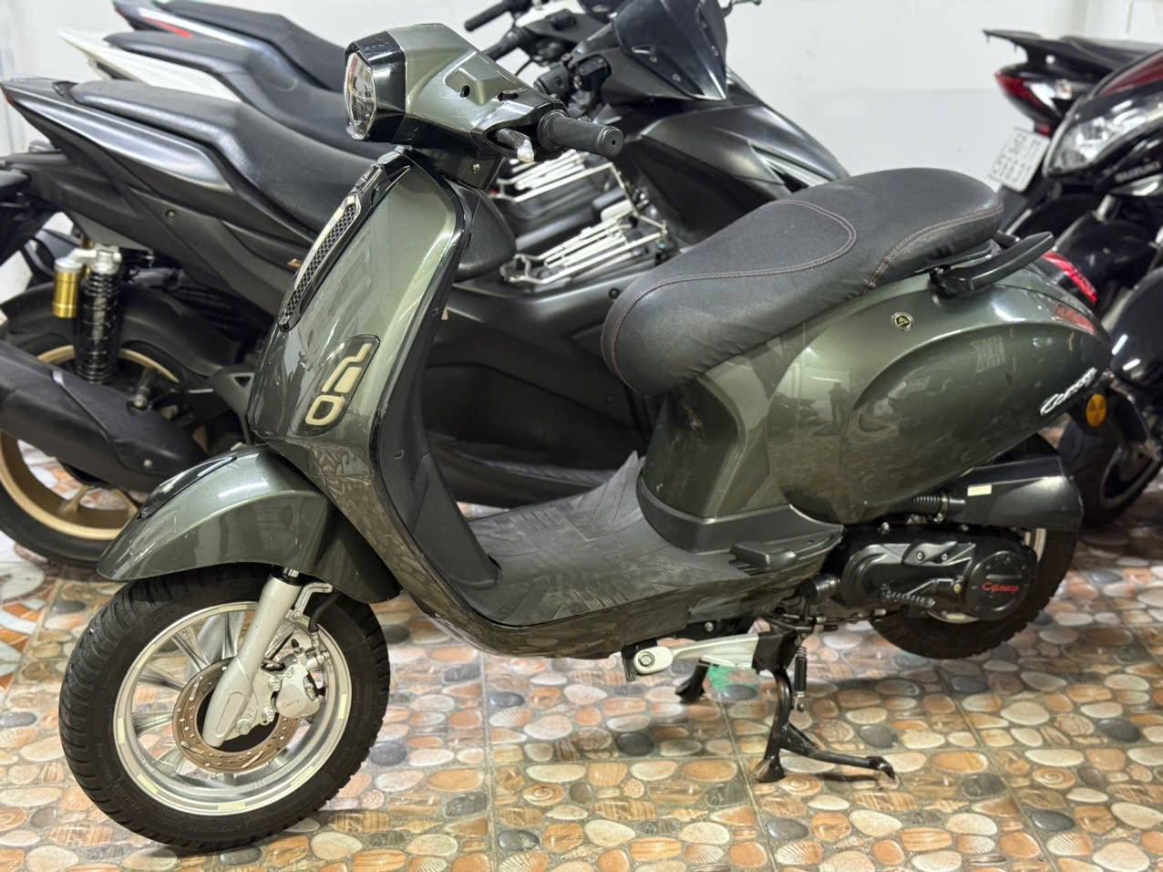 VESPA 50cc 2022 59LA-08284