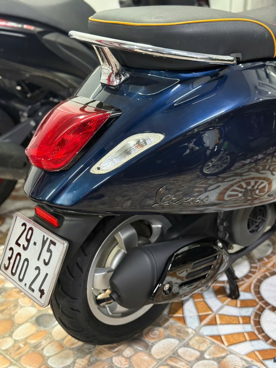 Piaggio Vespa Primavera 2015 29Y5-30024