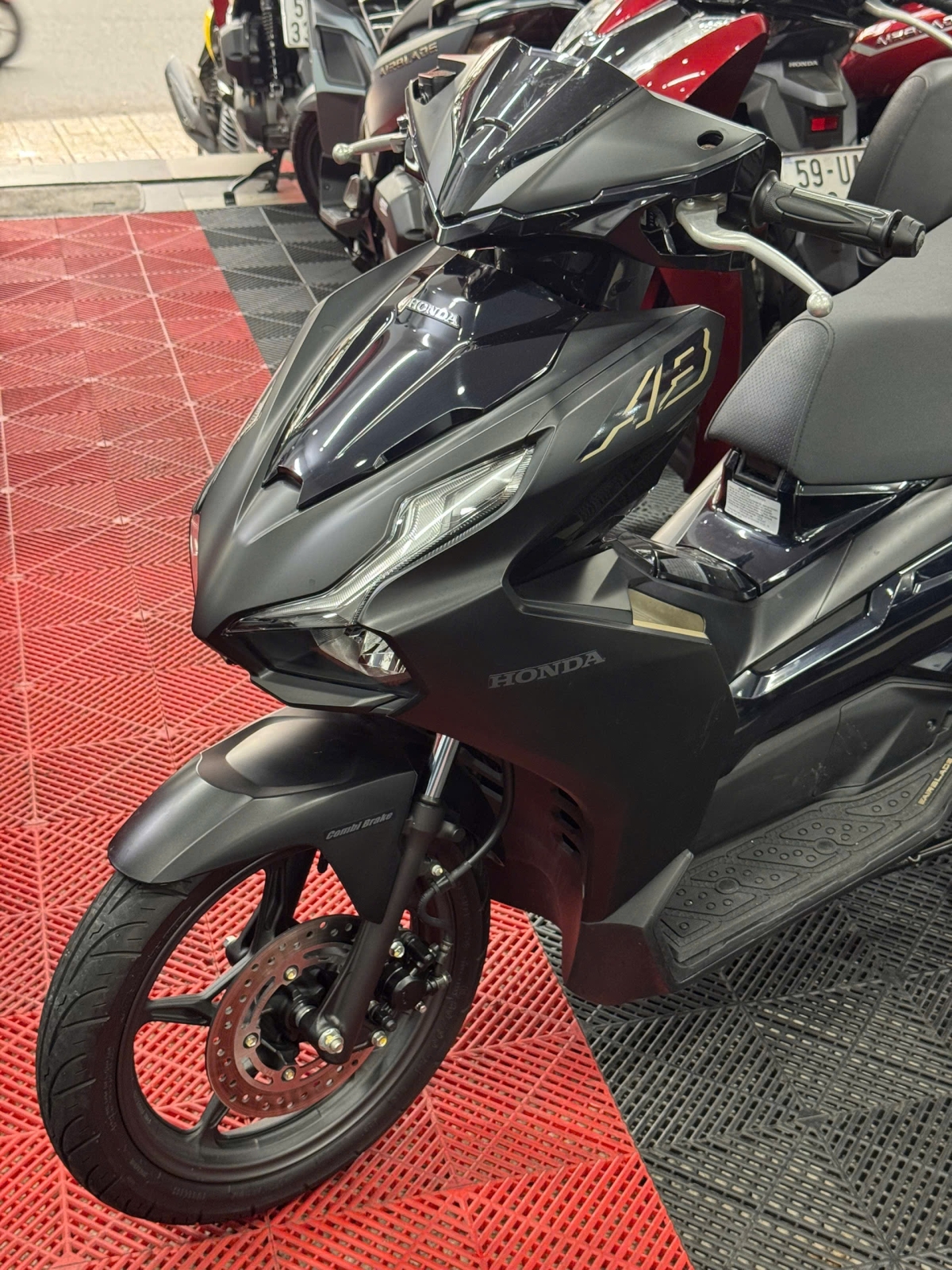 Air Blade 125 4val 2025 83ZY-05744