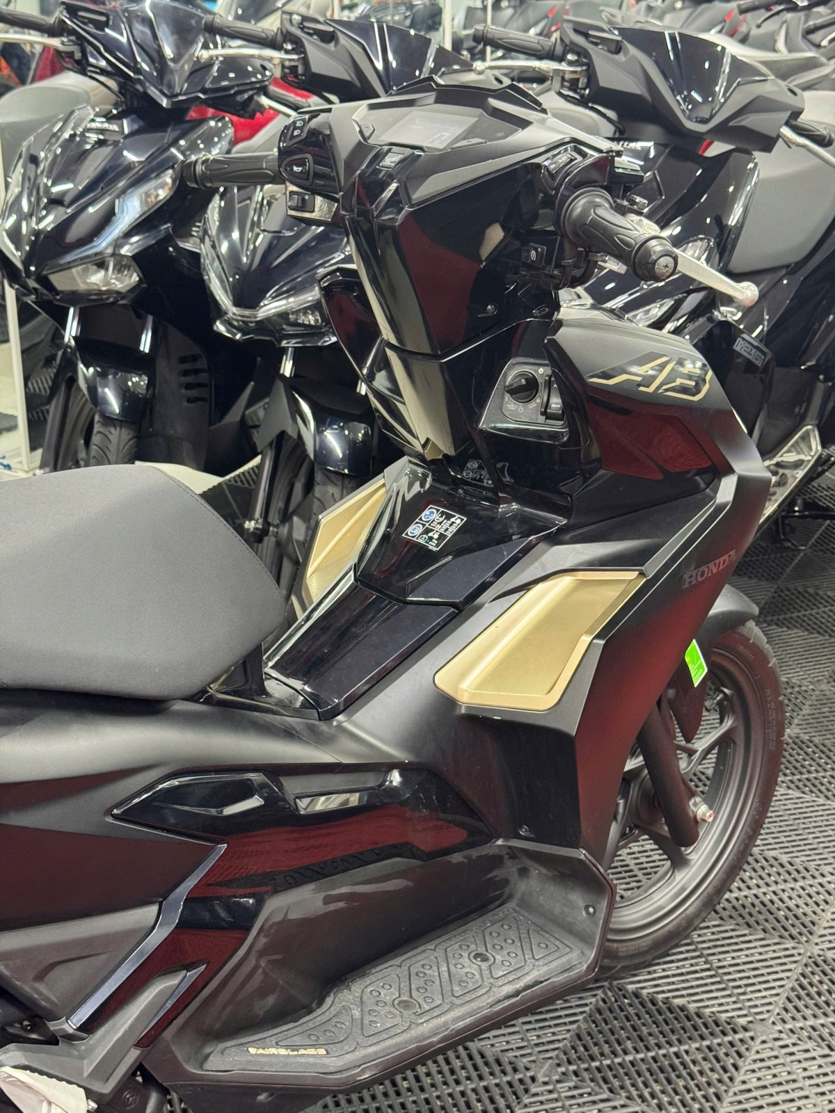 Air Blade 125 4val 2025 83ZY-05744