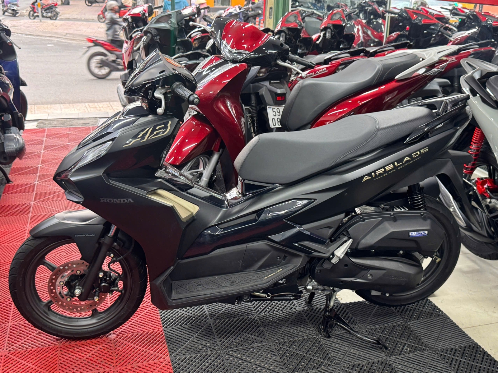 Air Blade 125 4val 2025 83ZY-05744