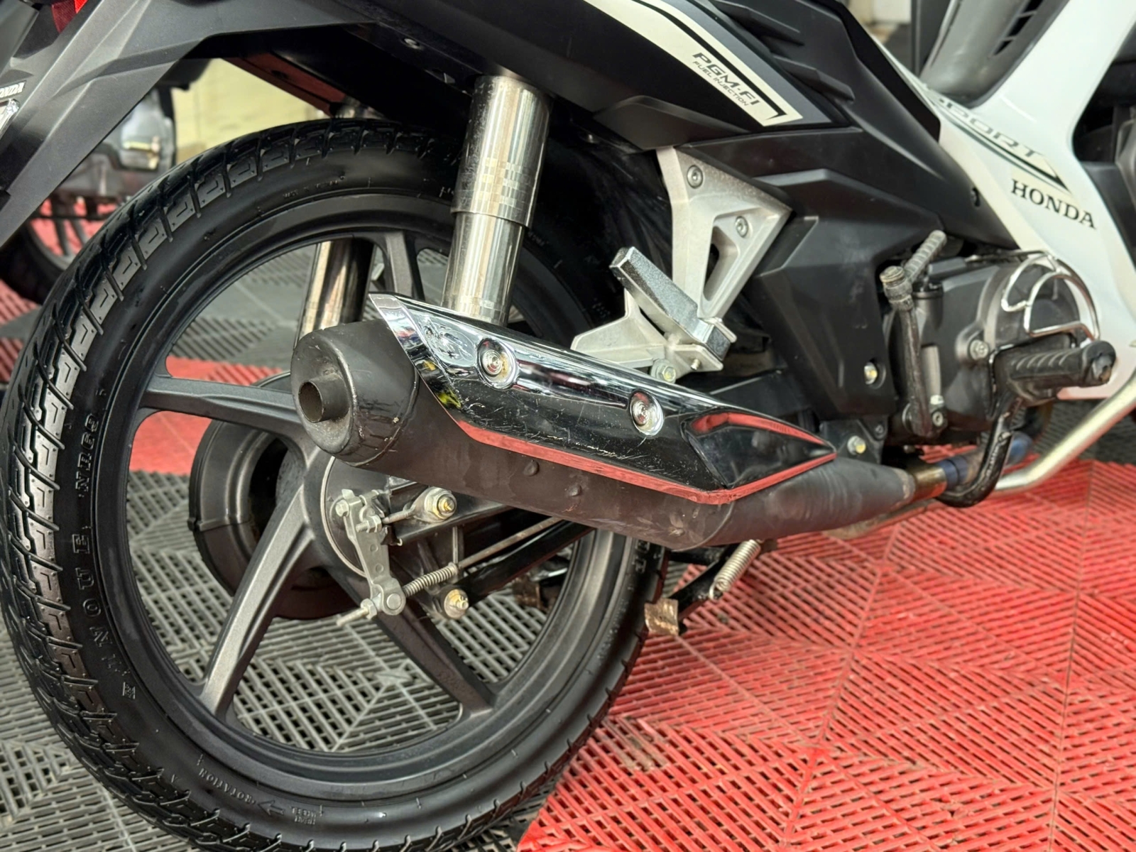 Wave RSX 2022 59X3-83049