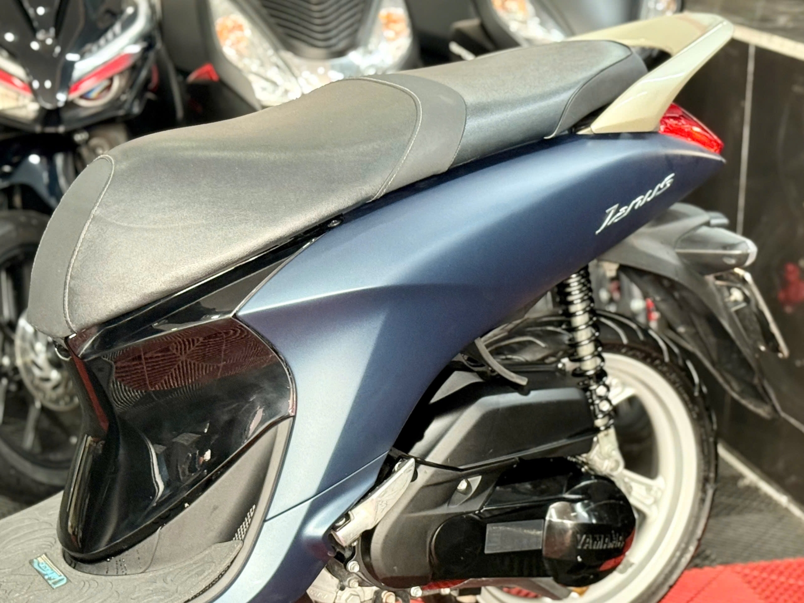 Janus 2022 59G3-06537