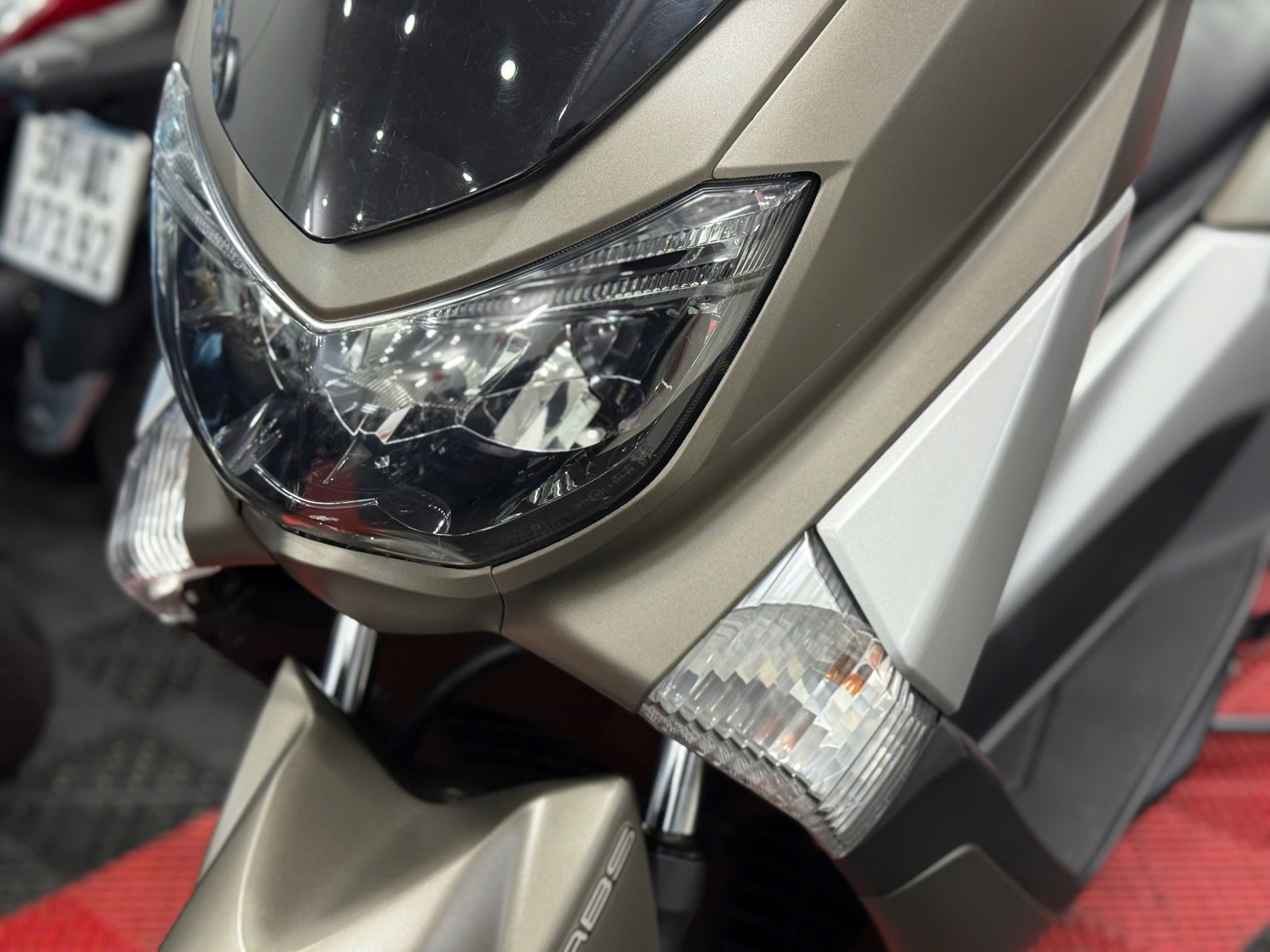 YAMAHA NMAX 2016 500KM NHẬP KHẨU BAO SANG TÊN