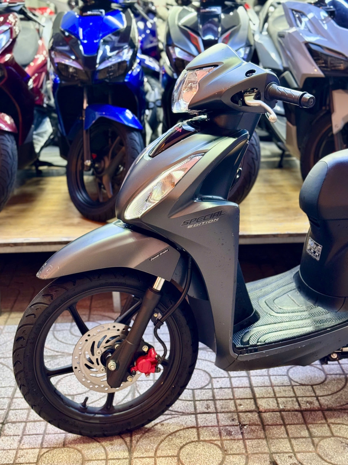 Honda Vision 2022 67L2-79574