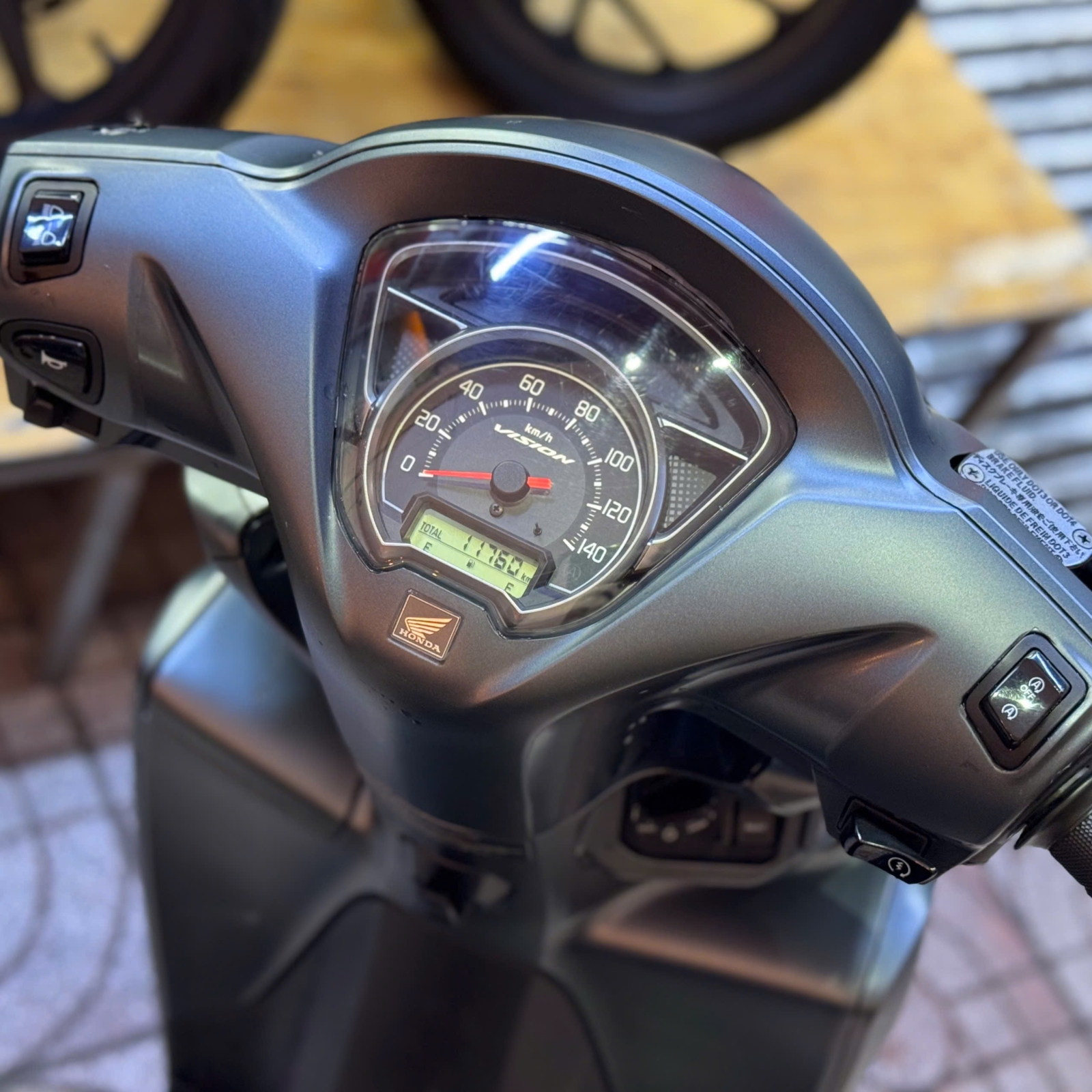 Honda Vision 2022 67L2-79574