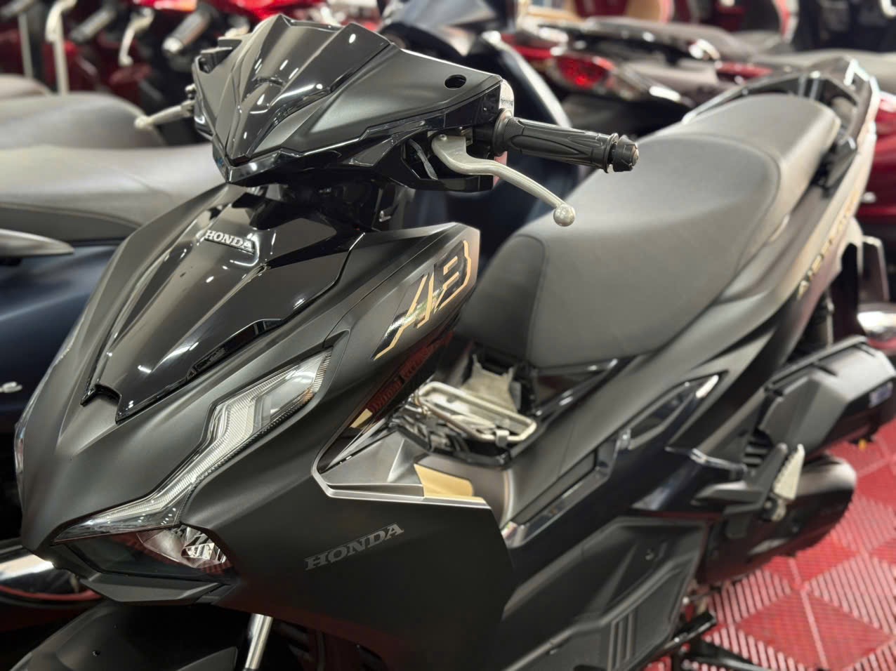 HONDA AIRBLADE 125 4VAL 2023 9000KM 59XB-39490