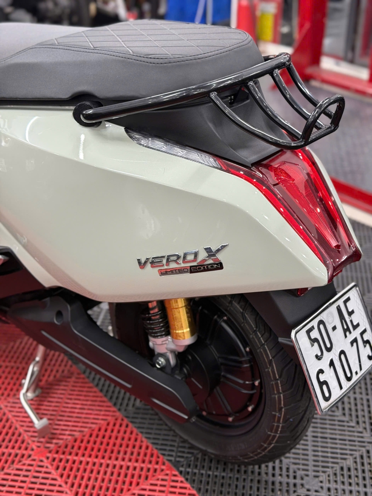 VINFAST VERO X 2026 BẢN PIN MUA 50AE-61075