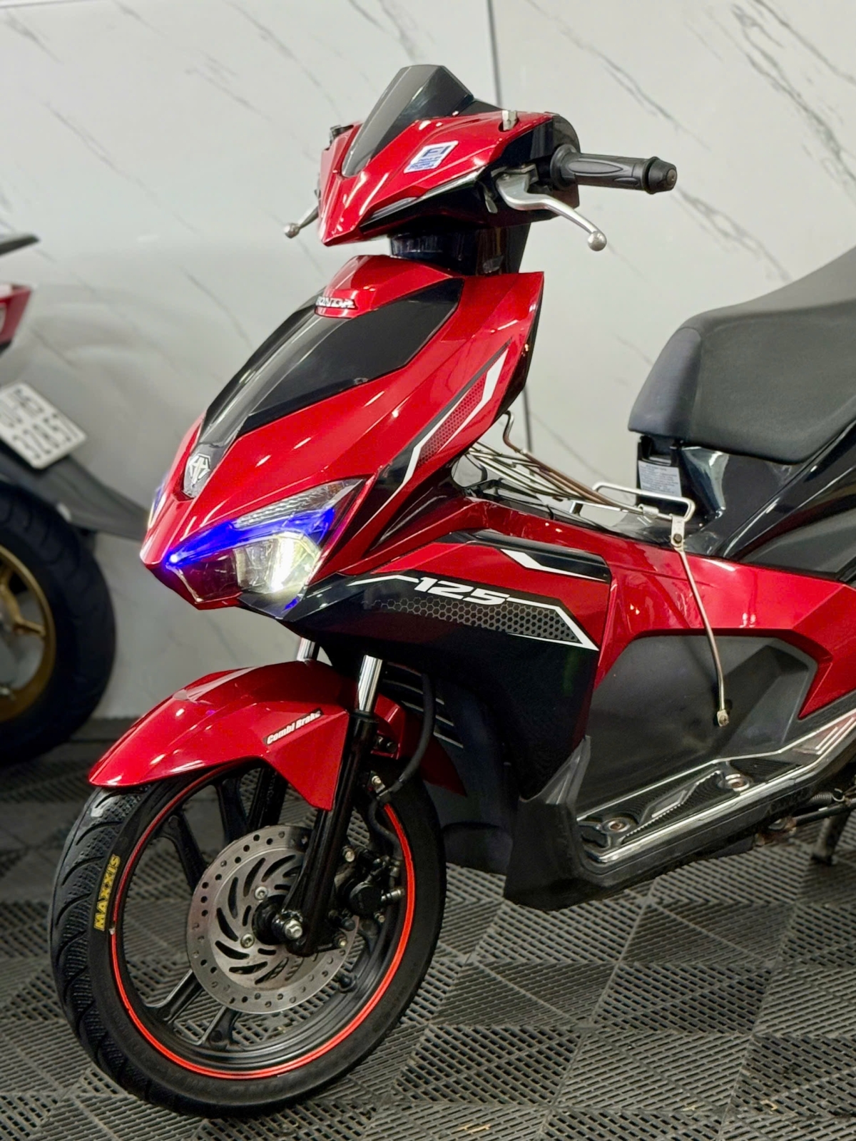 AirBlade 2019 Khoá chìa 59S3-25605