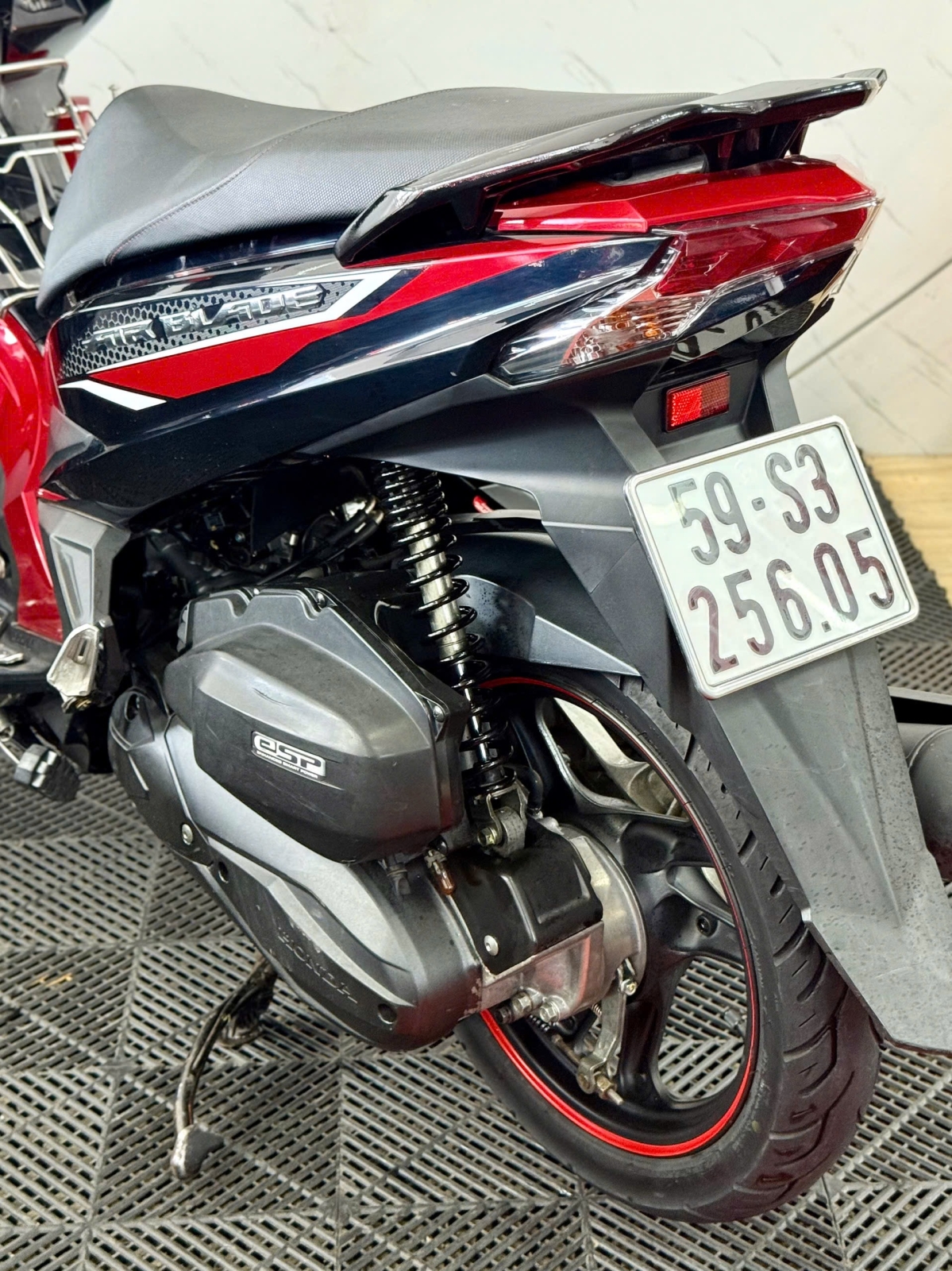 AirBlade 2019 Khoá chìa 59S3-25605