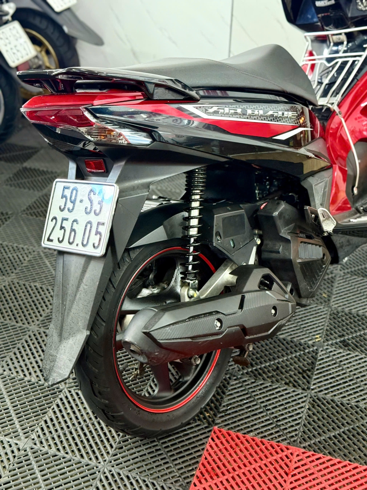 AirBlade 2019 Khoá chìa 59S3-25605