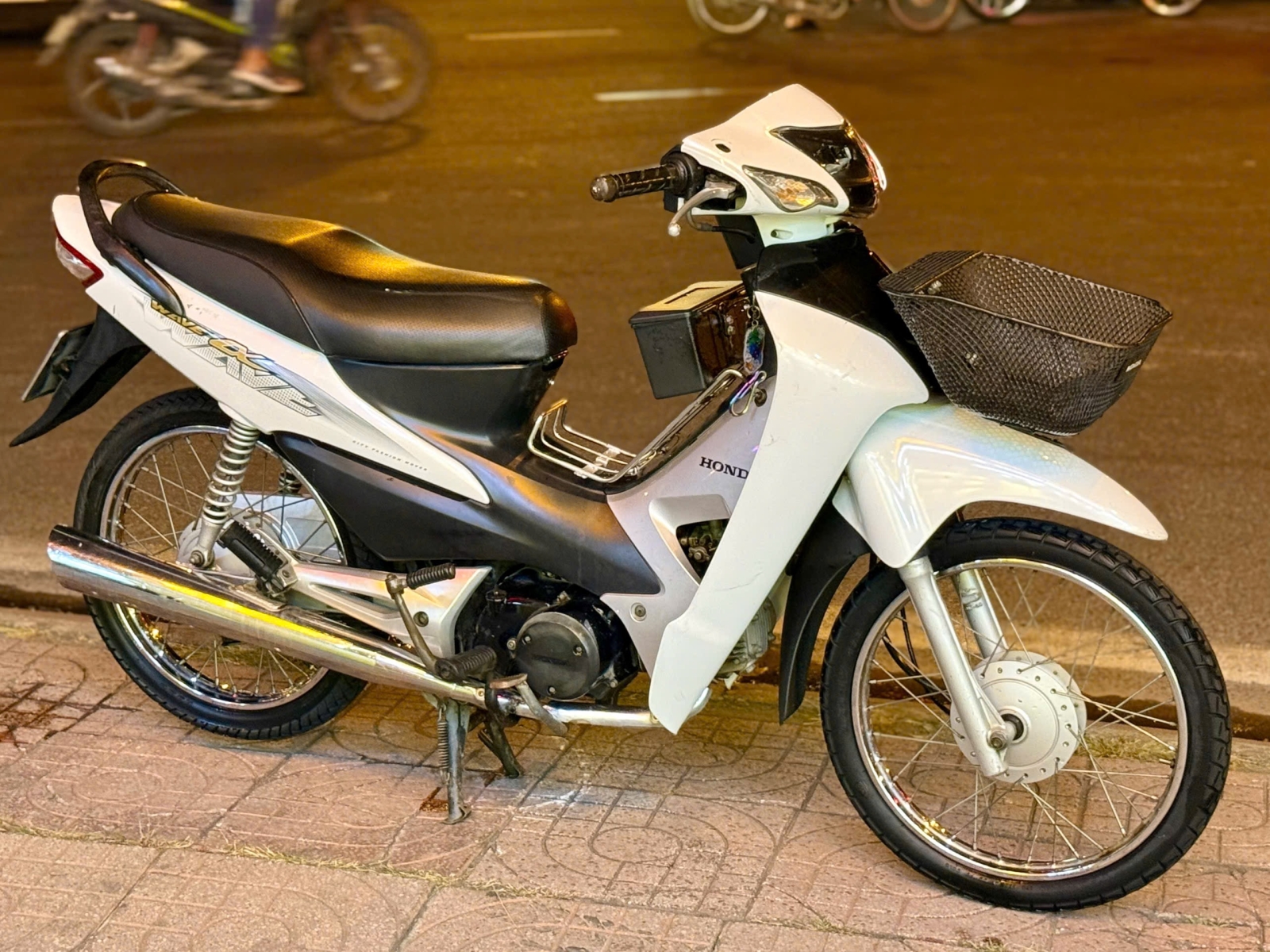 Wave @ 2007 65L1-35521