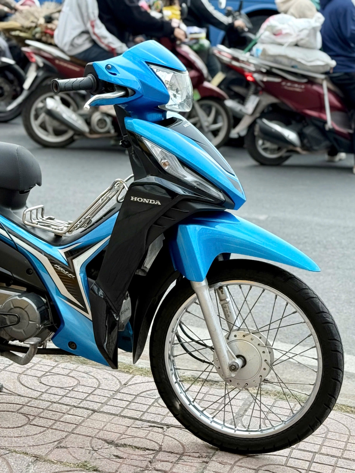 Wave RSX Fi 2018 59T2-26717