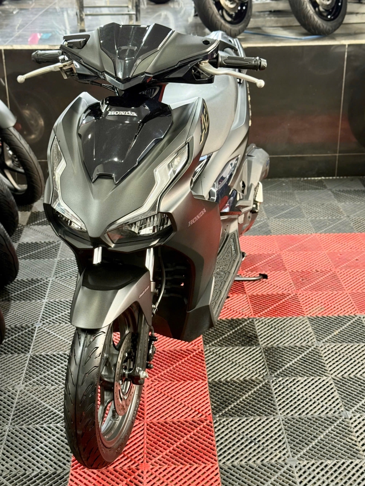 AirBlade 125 4val 2023 64AA-38277