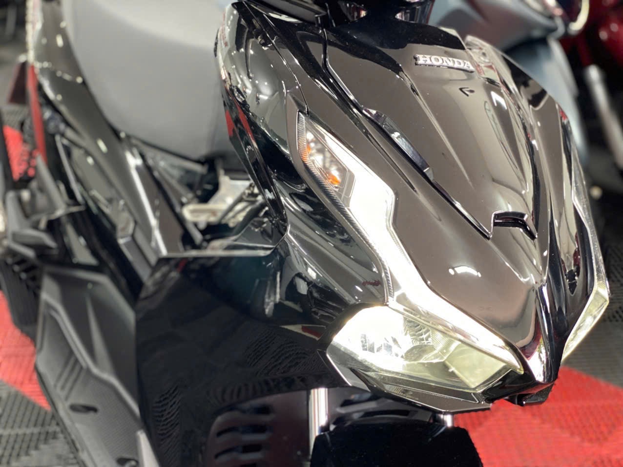 HONDA AIRBLADE 2023 4V 2600KM Full Black 61B2-51899