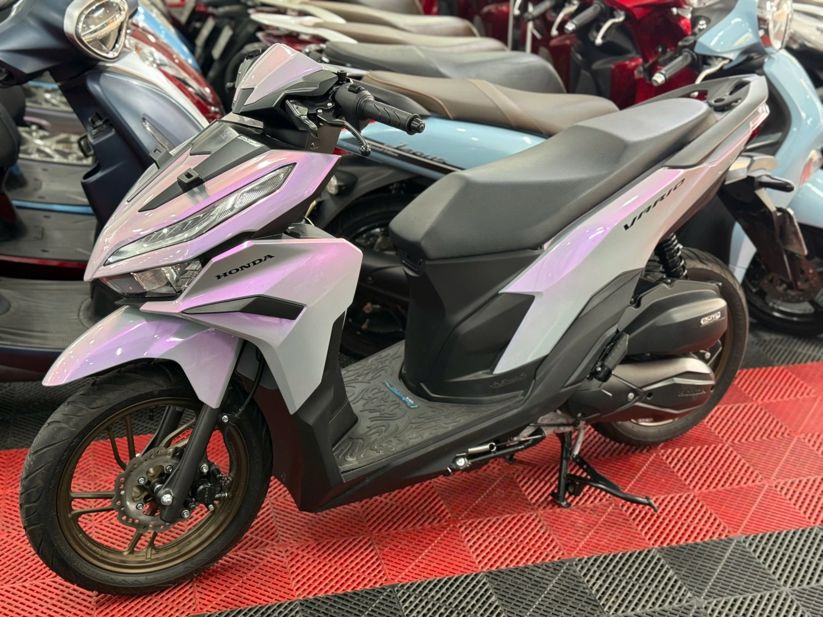 Vario 125 2026 84B1-83413