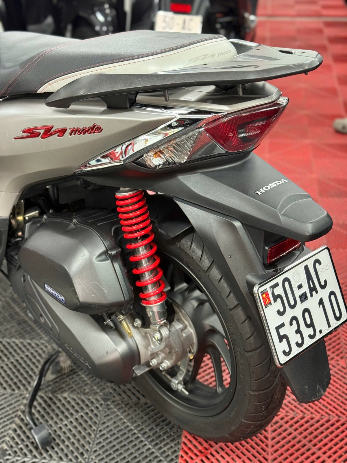 HONDA SH MODE 2025 ABS BẠC NHÁM 50AC-53910