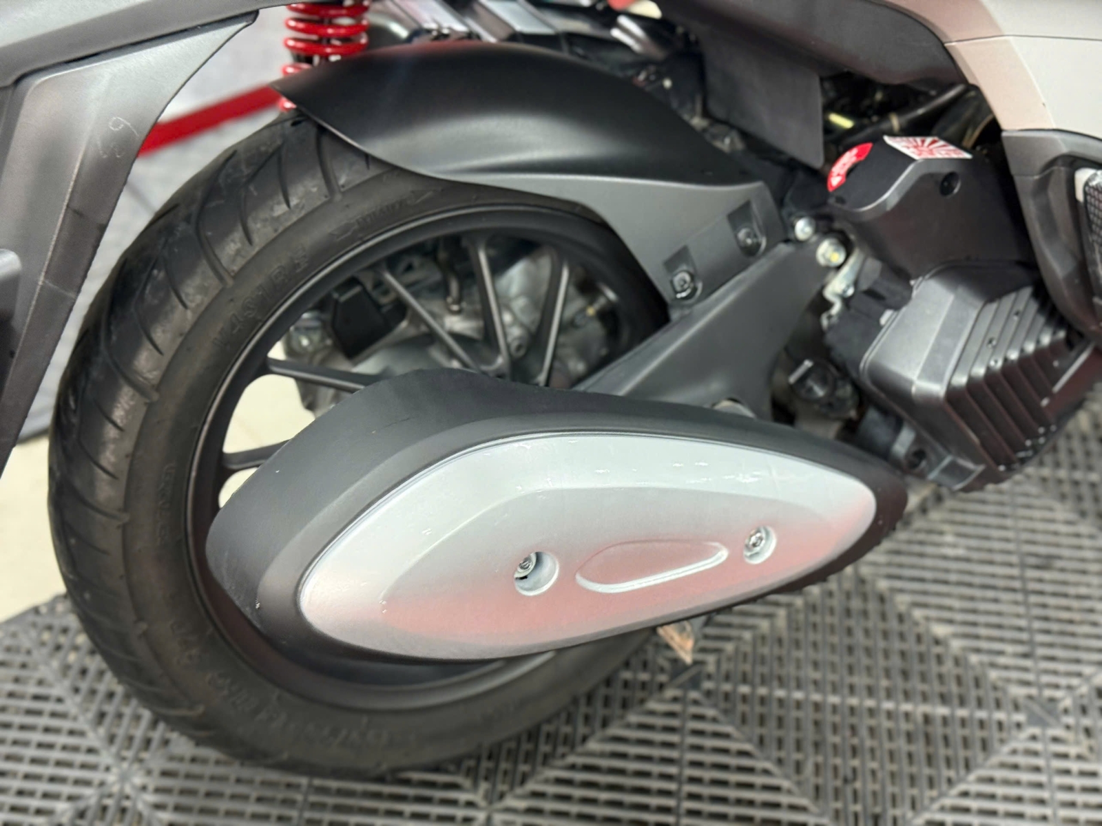 HONDA SH MODE 2025 ABS BẠC NHÁM 50AC-53910