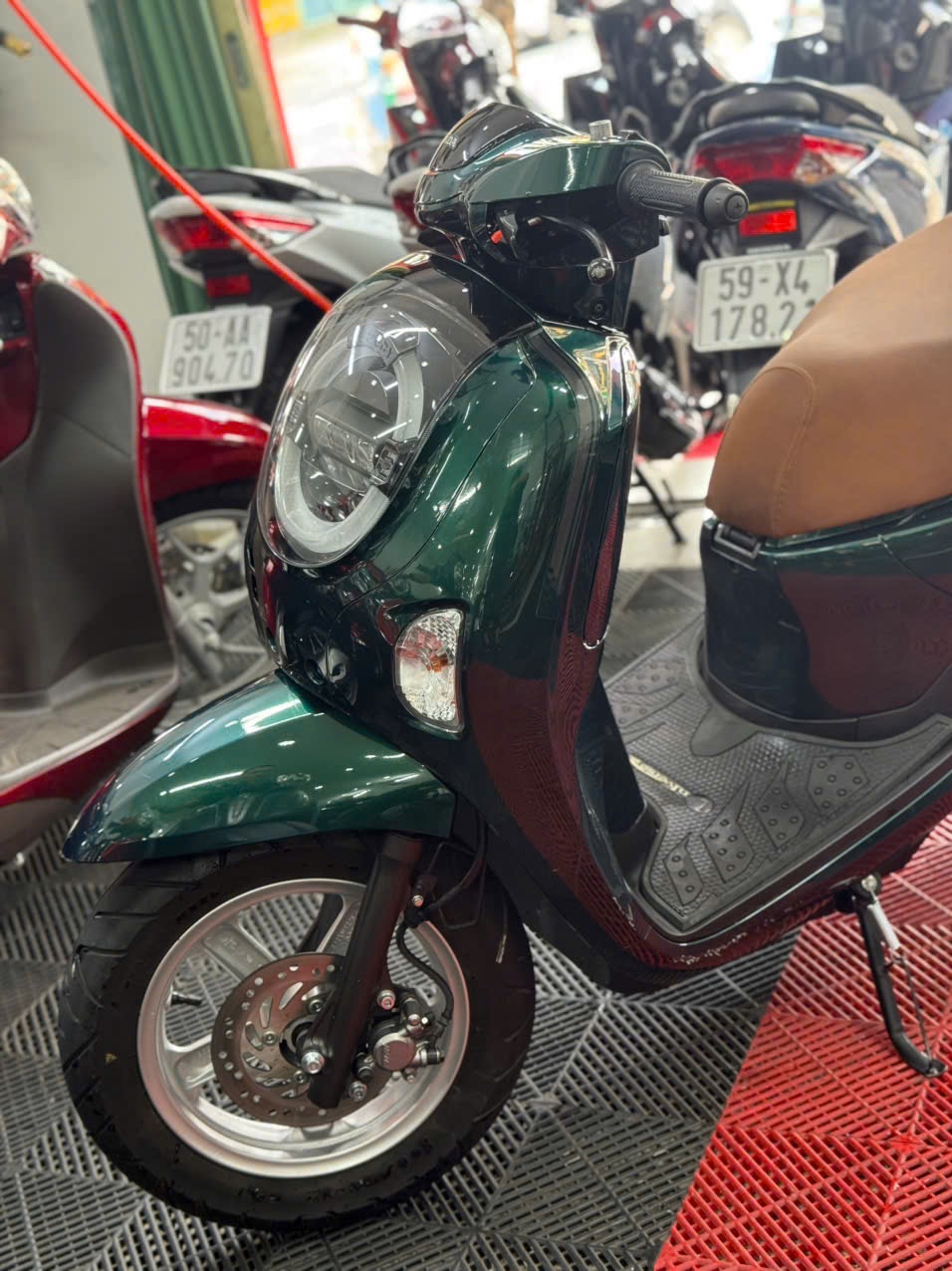 HONDA SCOOPY ĐKLĐ T4/2026 50AE-53595