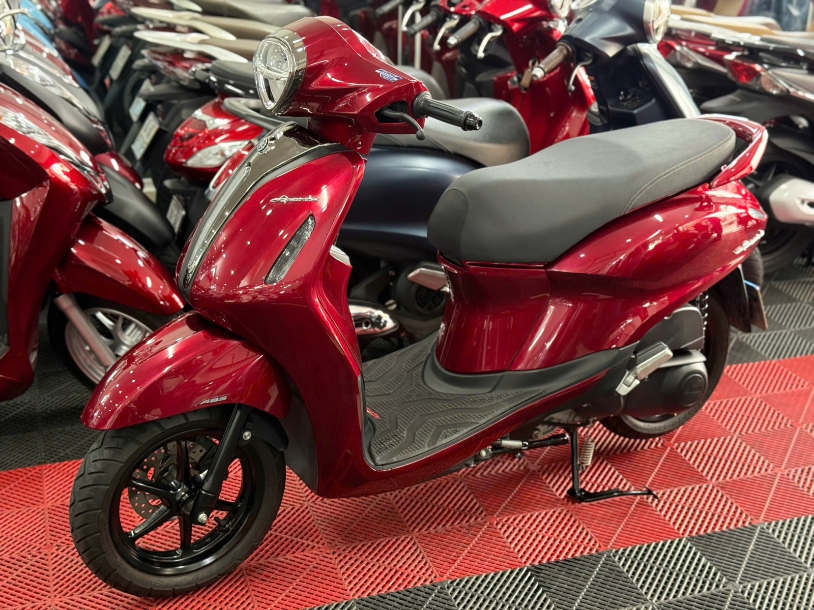 YAMAHA GRANDE 2025 SMK 5000KM 61EA-08947