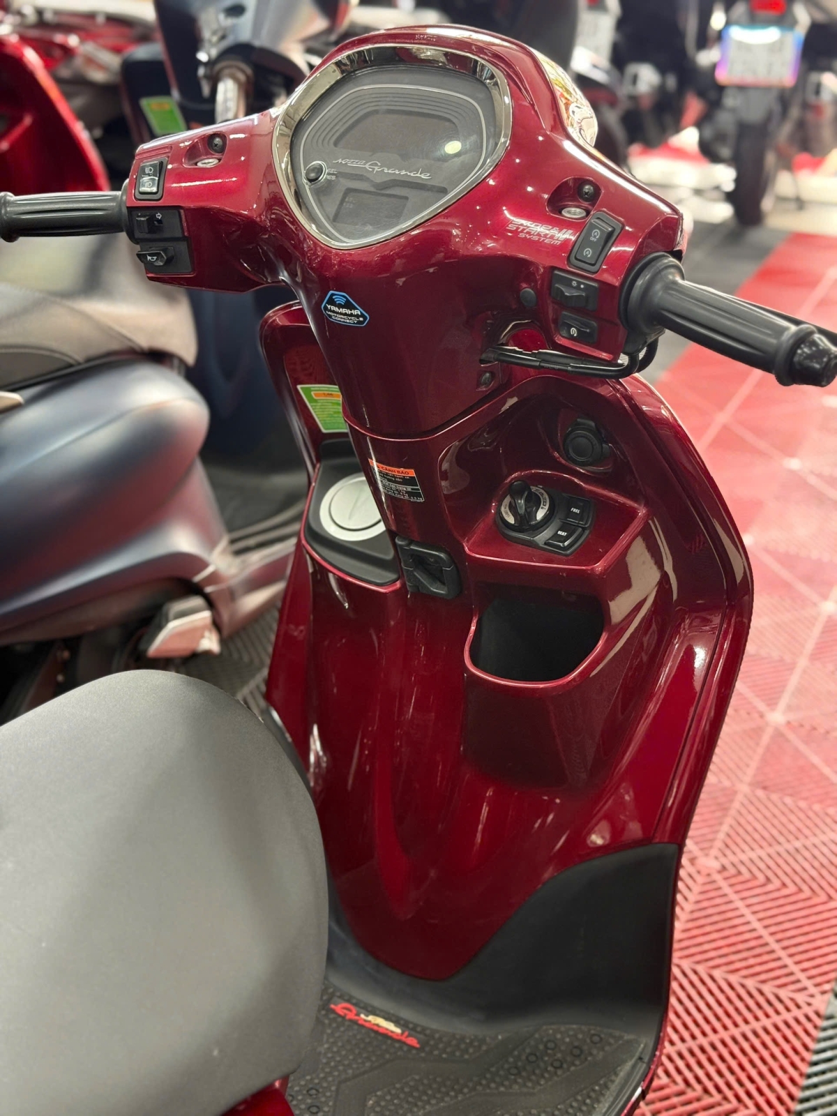 YAMAHA GRANDE 2025 SMK 5000KM 61EA-08947