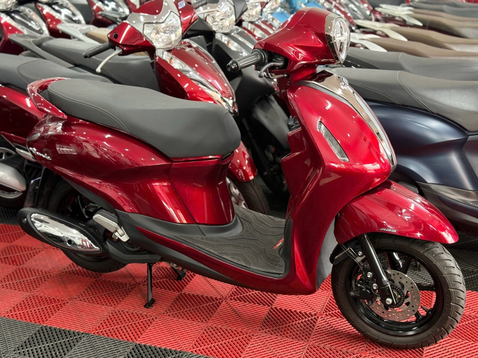 YAMAHA GRANDE 2025 SMK 5000KM 61EA-08947