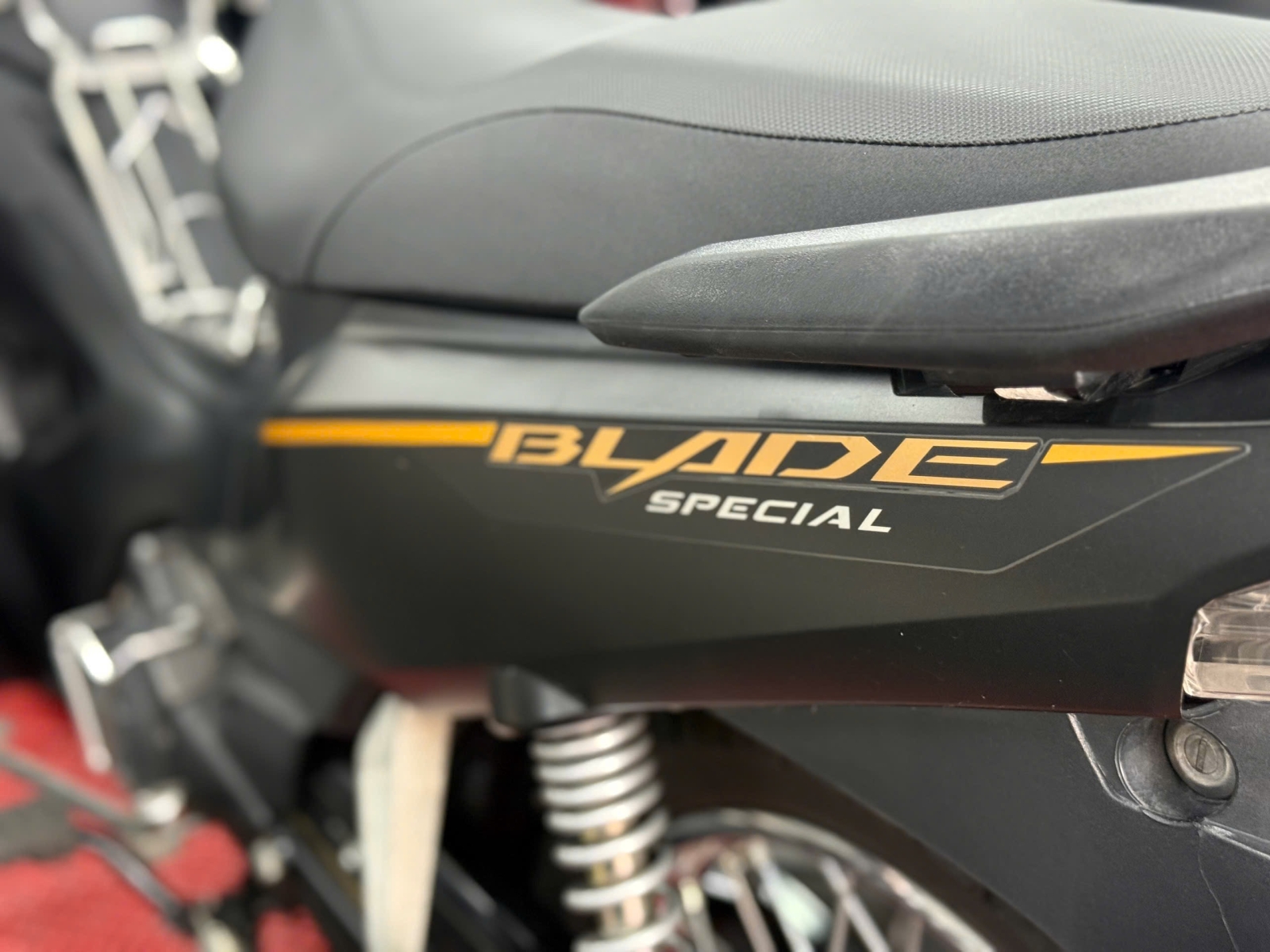 HONDA WAVE BLADE 2025 9000KM 86AC-10665