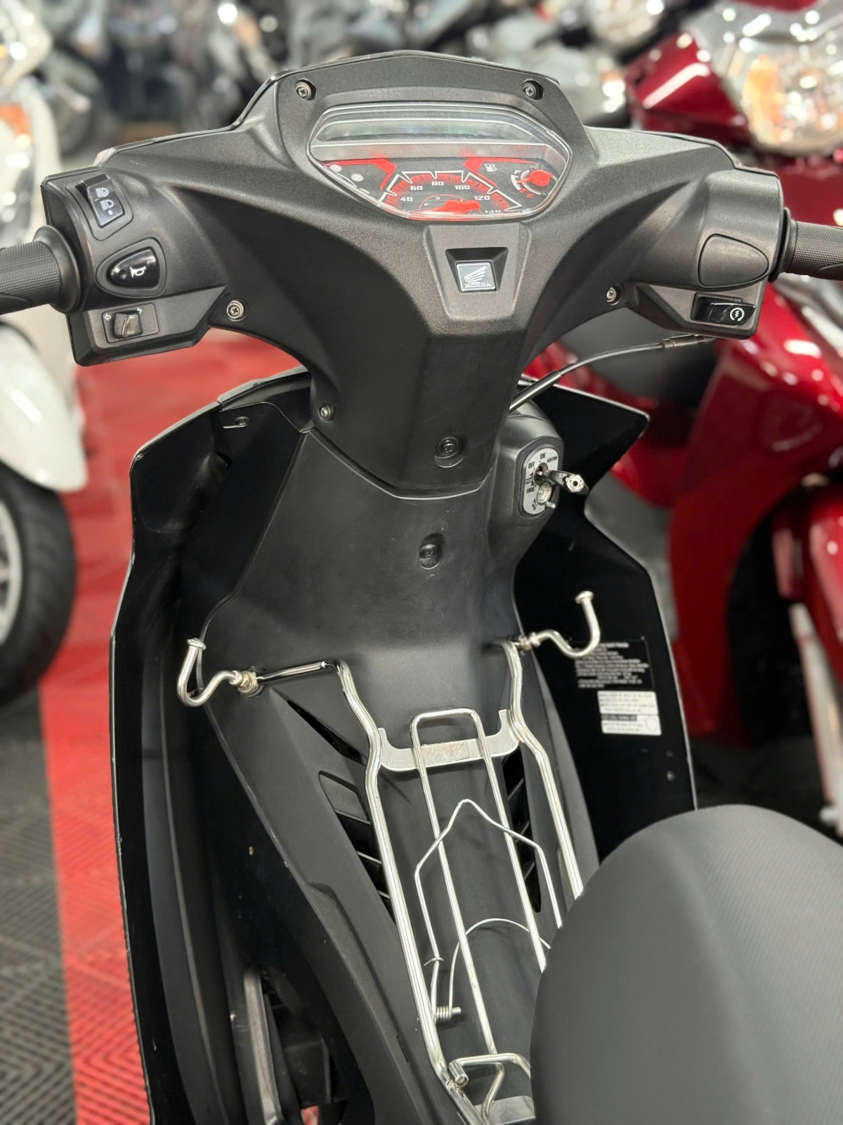 HONDA WAVE BLADE 2025 9000KM 86AC-10665