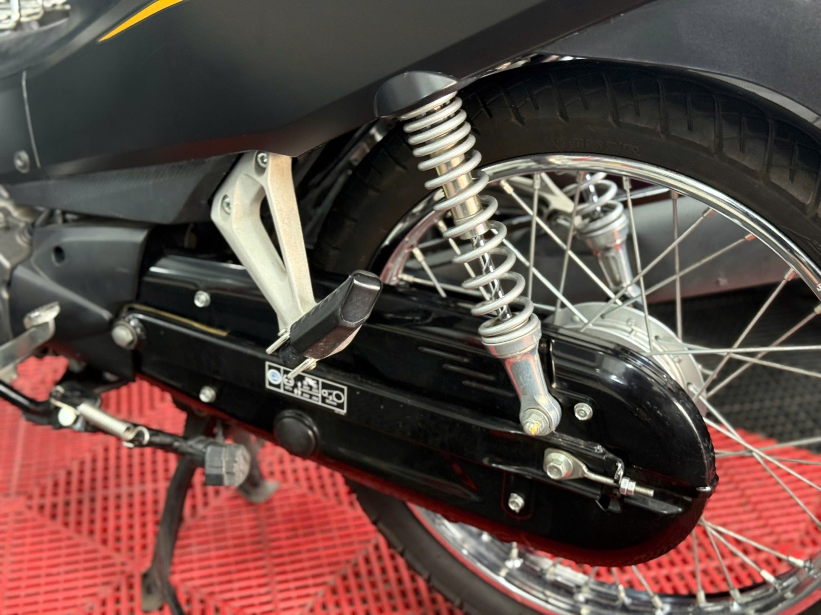 HONDA WAVE BLADE 2025 9000KM 86AC-10665