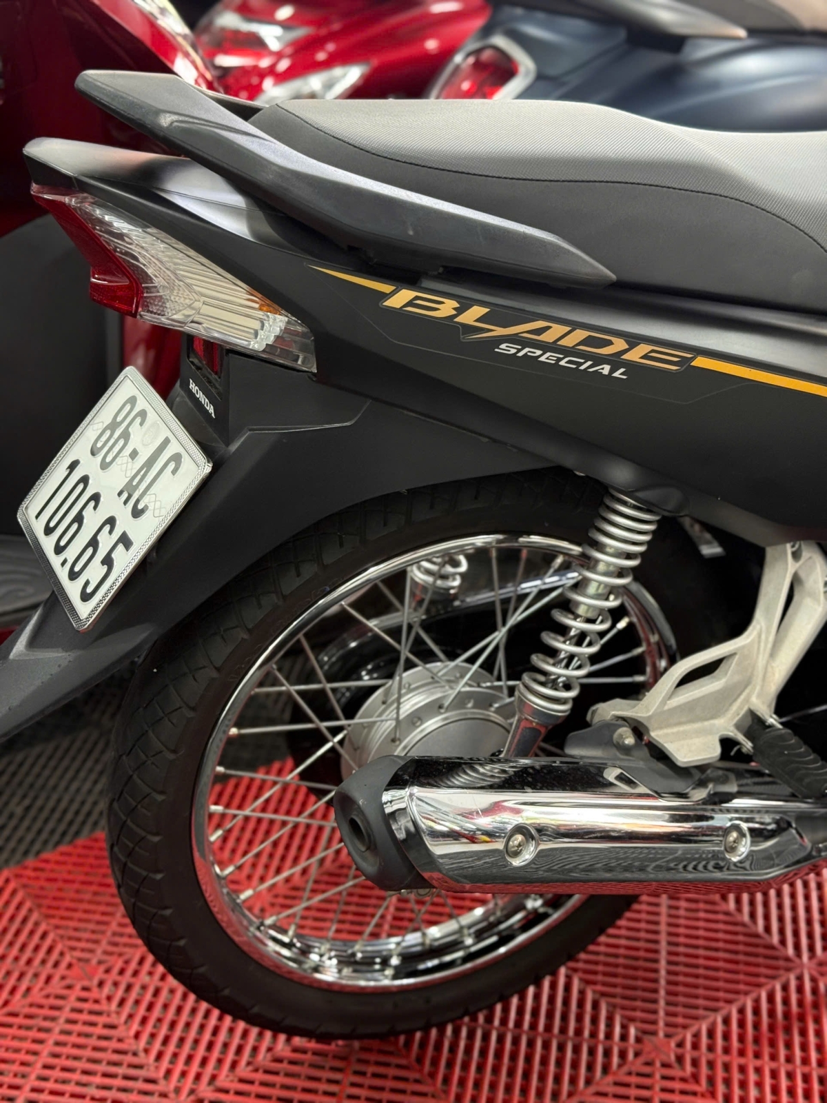 HONDA WAVE BLADE 2025 9000KM 86AC-10665