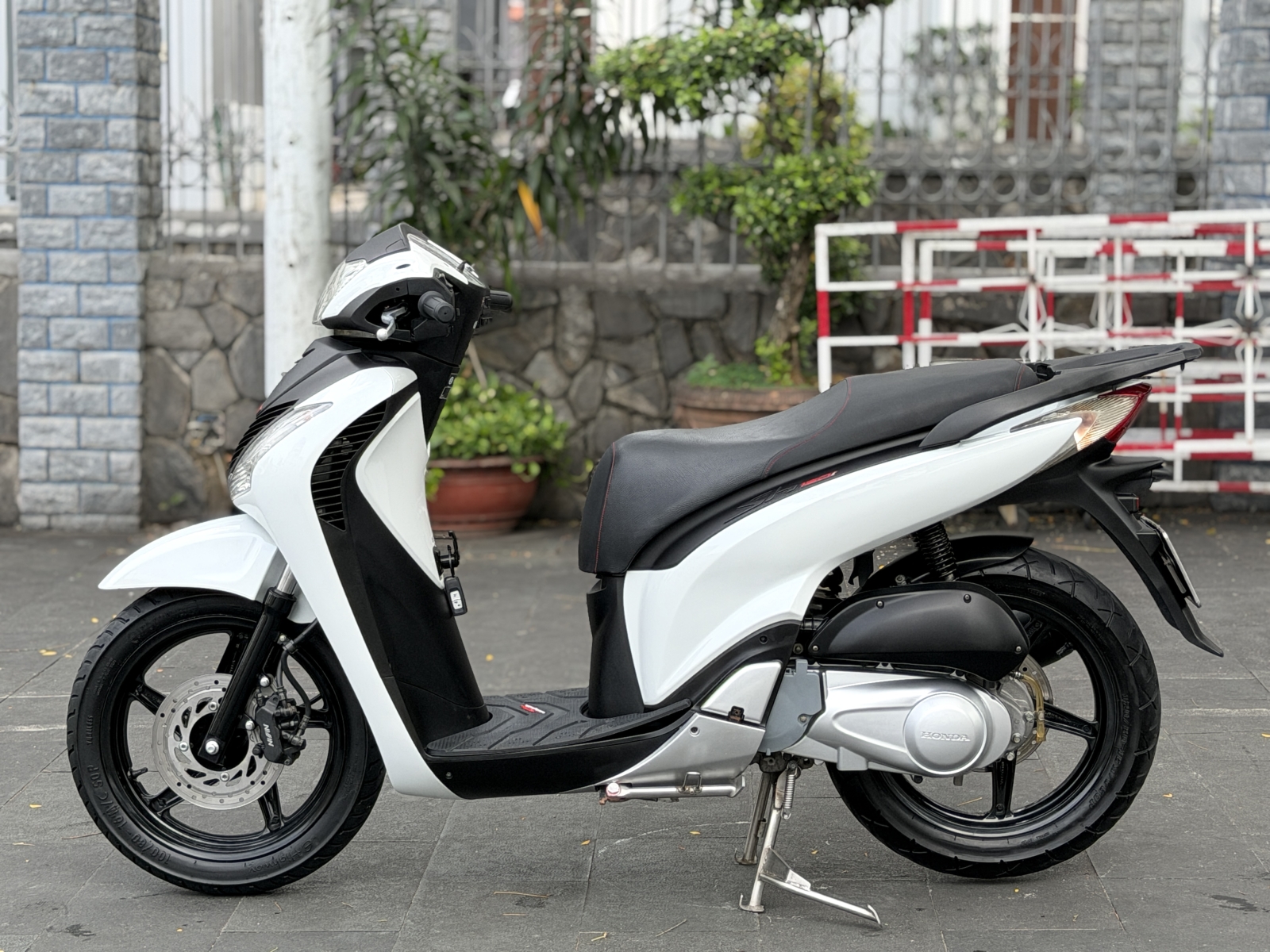 SH 150 FORM Ý ( HÀNG 3 CỤC 5006) CHÍNH CHỦ BS 59U1 10882