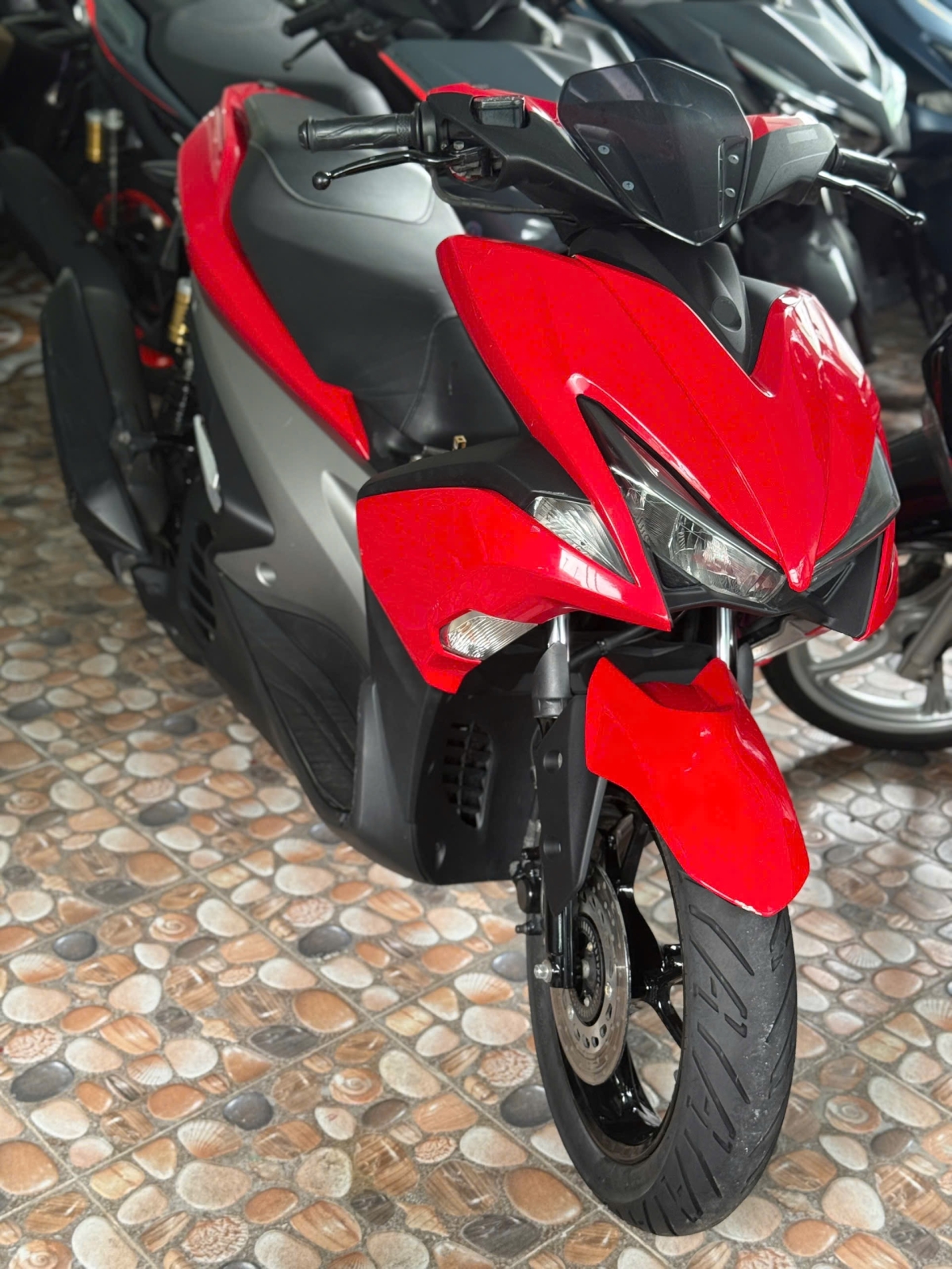 YAMAHA NVX 155 SMK 2018 59X3-33668