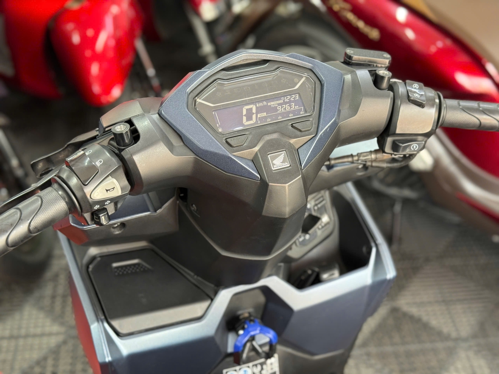 HONDA VARIO 125 2024 SMK 9000KM 59XB-56858