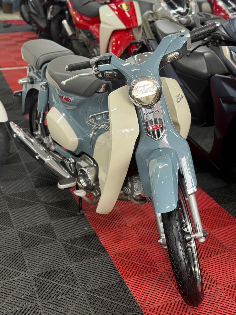HONDA SUPER CUB 125 2023 5000KM 67H1-94519