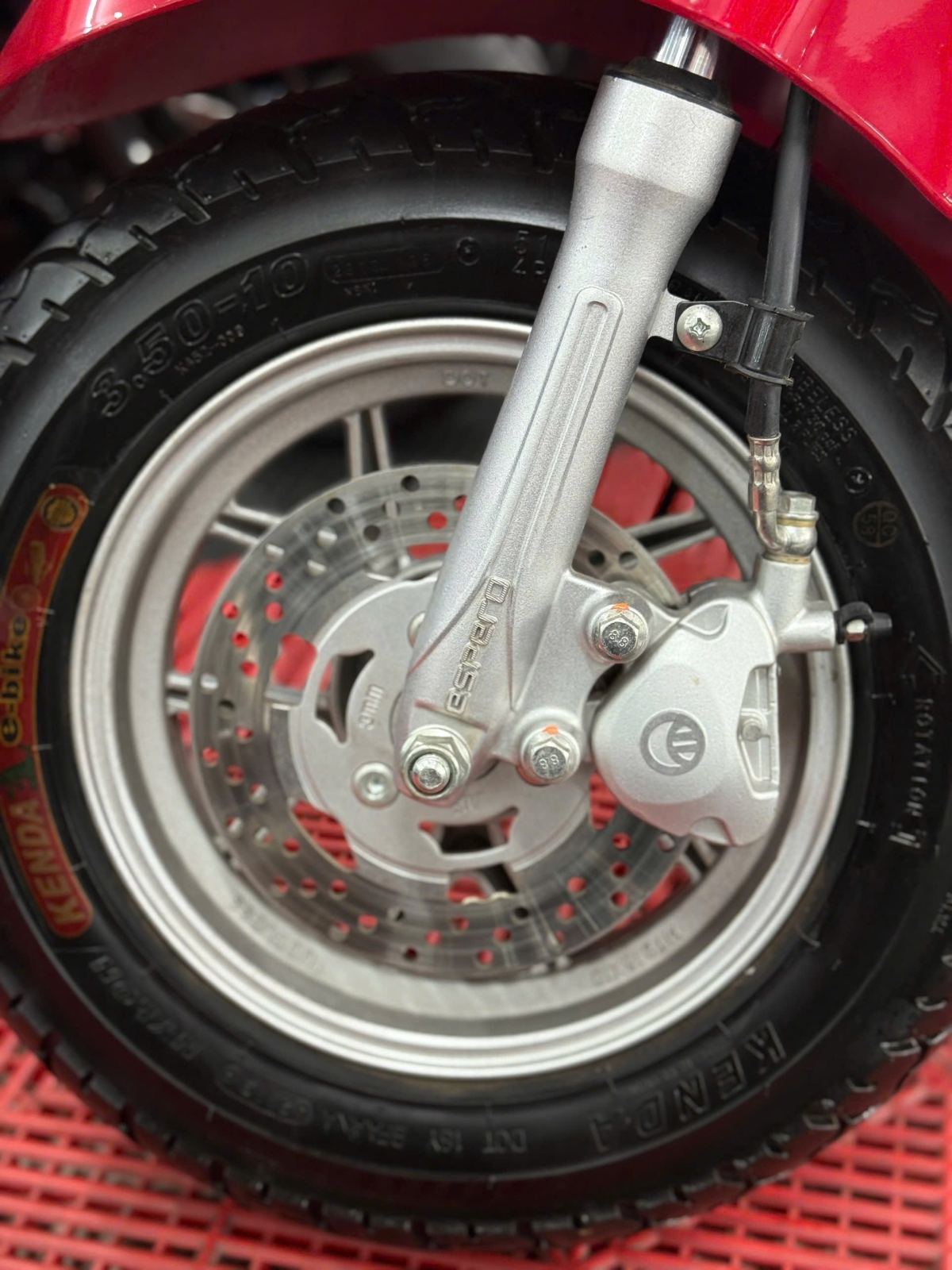 Vespa 50 TQ 2024 61CA-04016