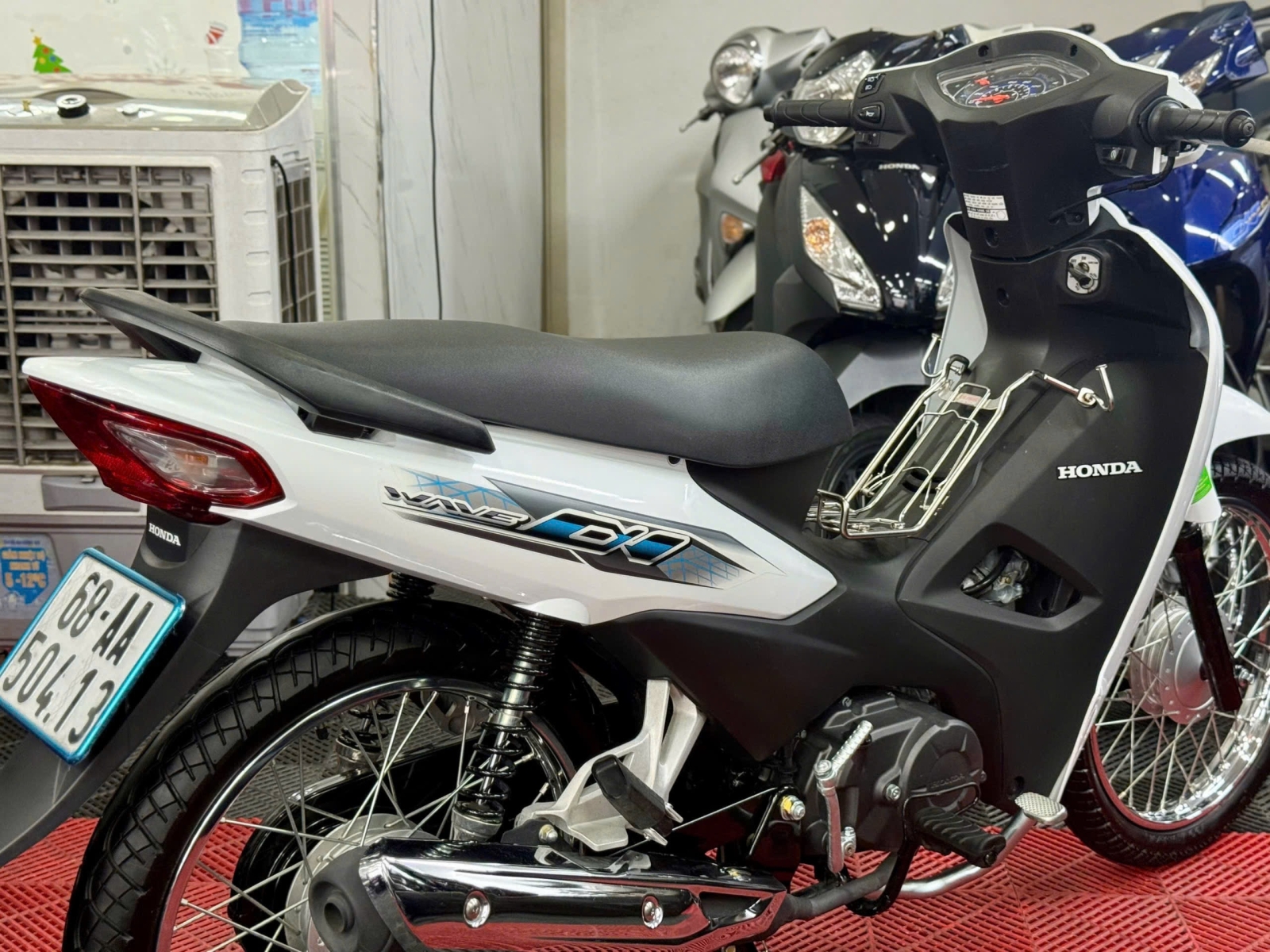 Wave @ 2025 68AA-50413