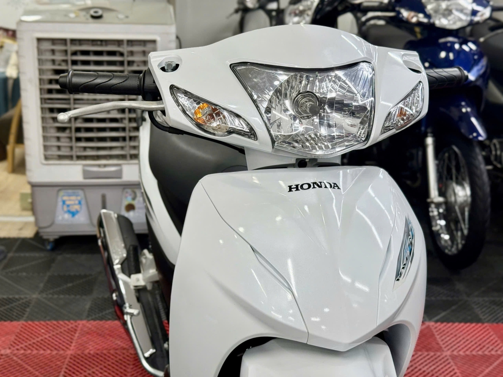 Wave @ 2025 68AA-50413