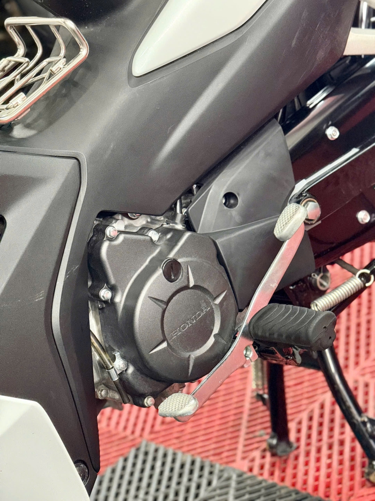 Wave @ 2025 68AA-50413