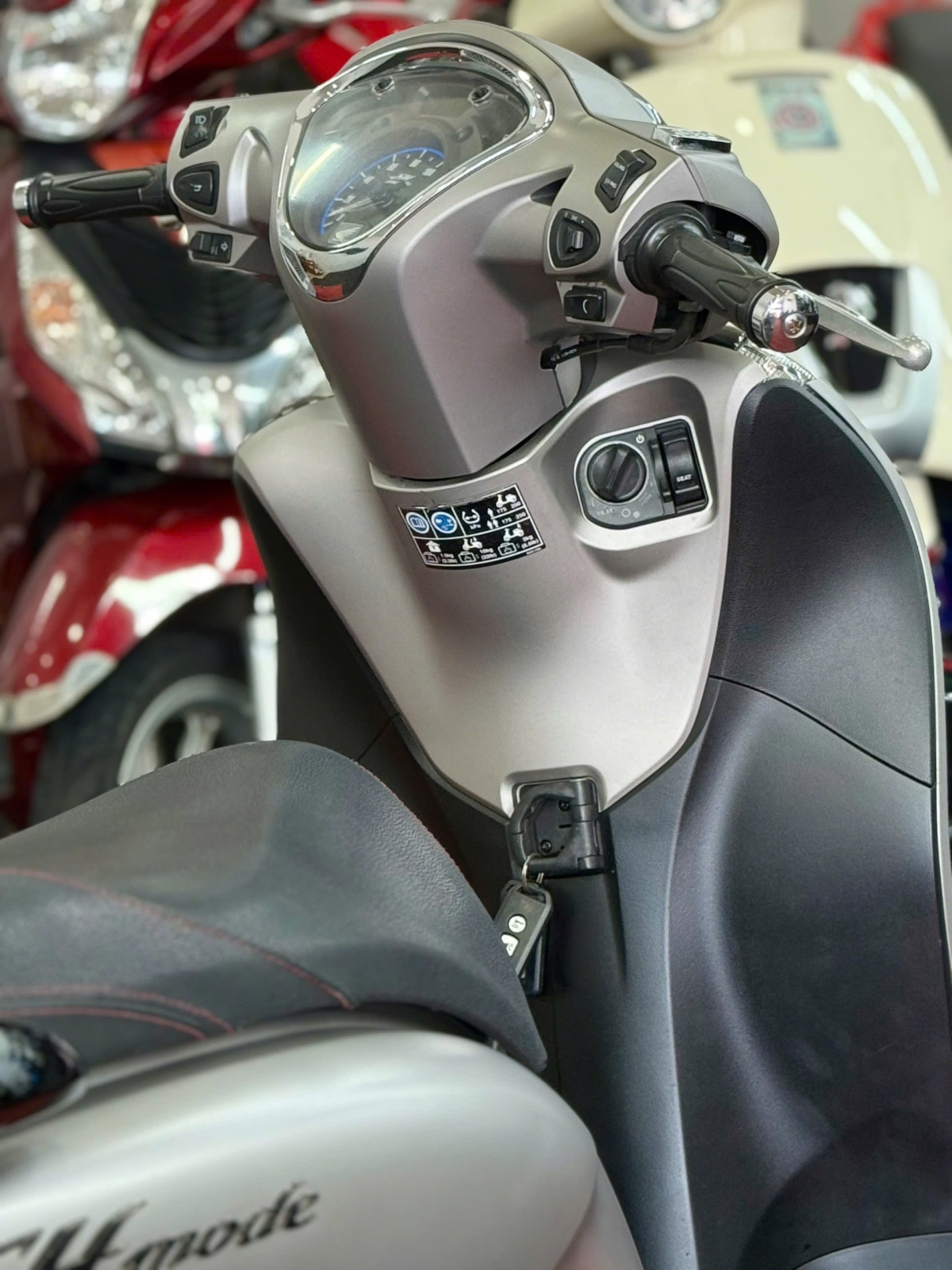 SHmode 2020 ABS 61F1-44840