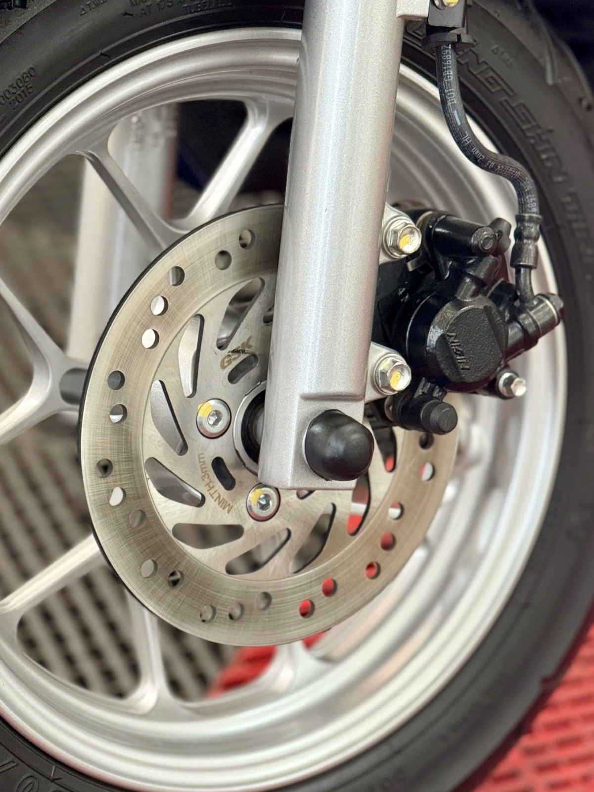 Lead 2025 37AB-58056