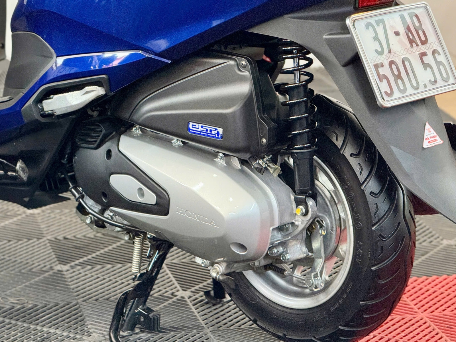 Lead 2025 37AB-58056