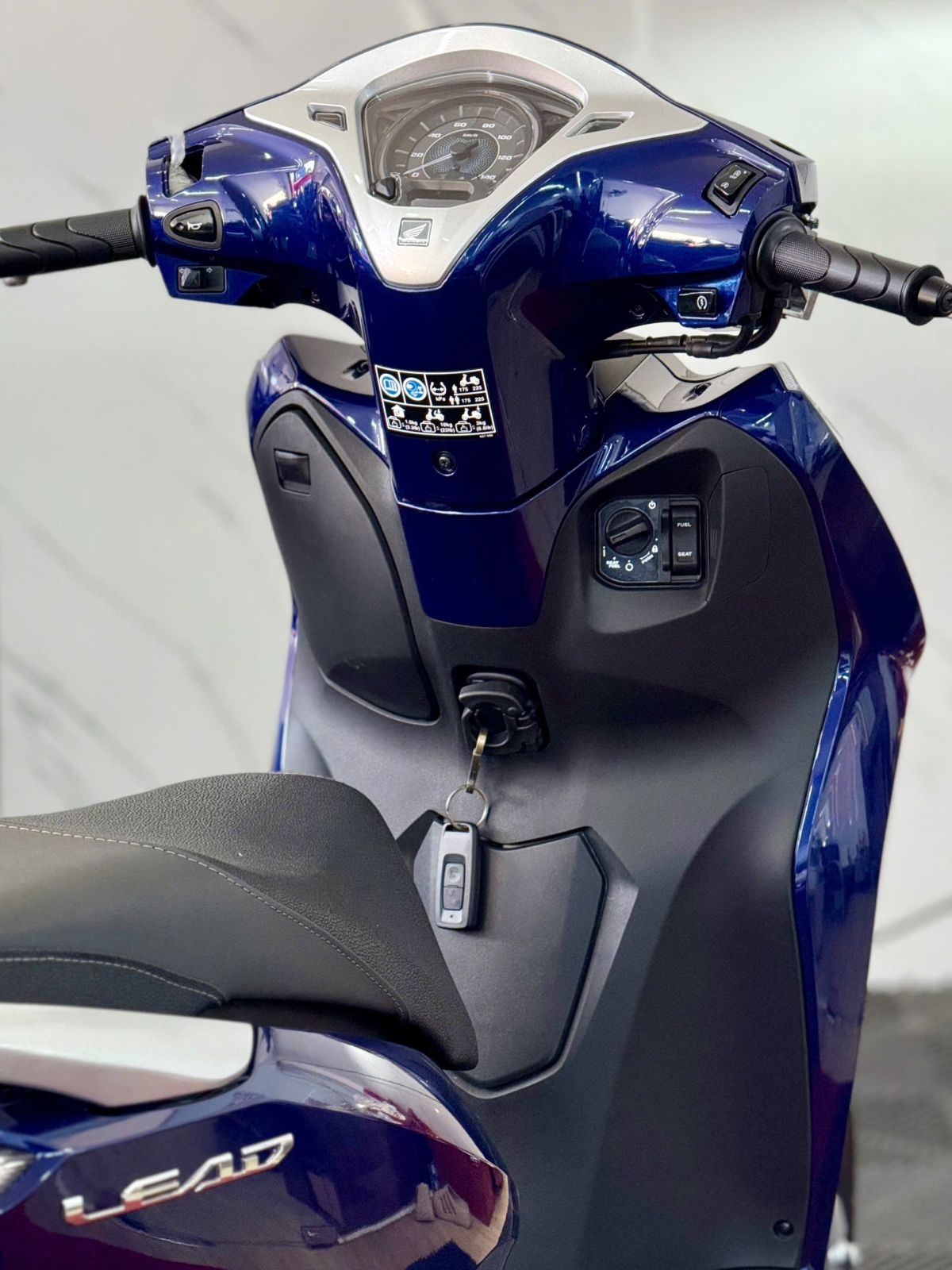 Lead 2025 37AB-58056