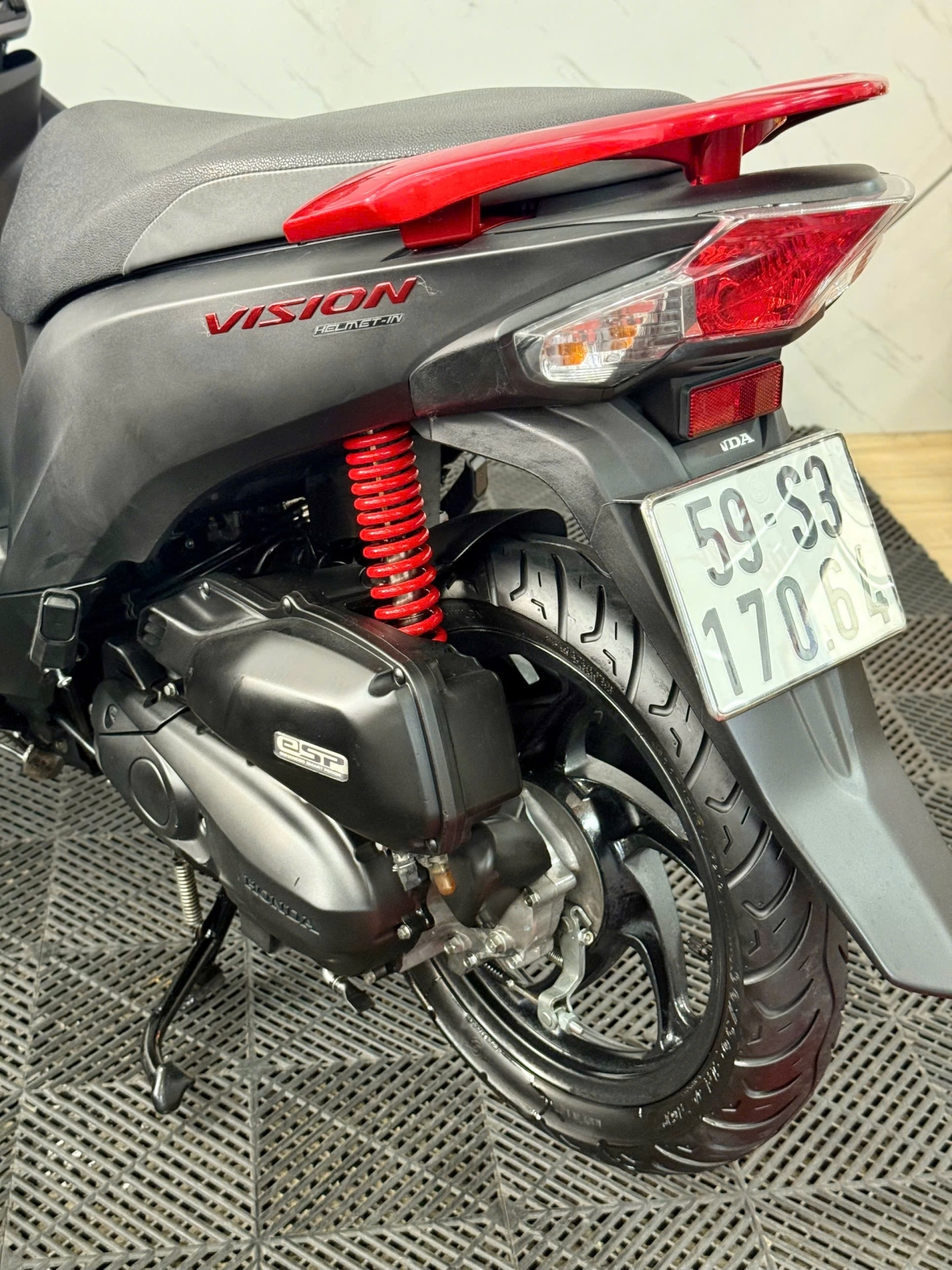 Honda Vision 2019 59S3-17064