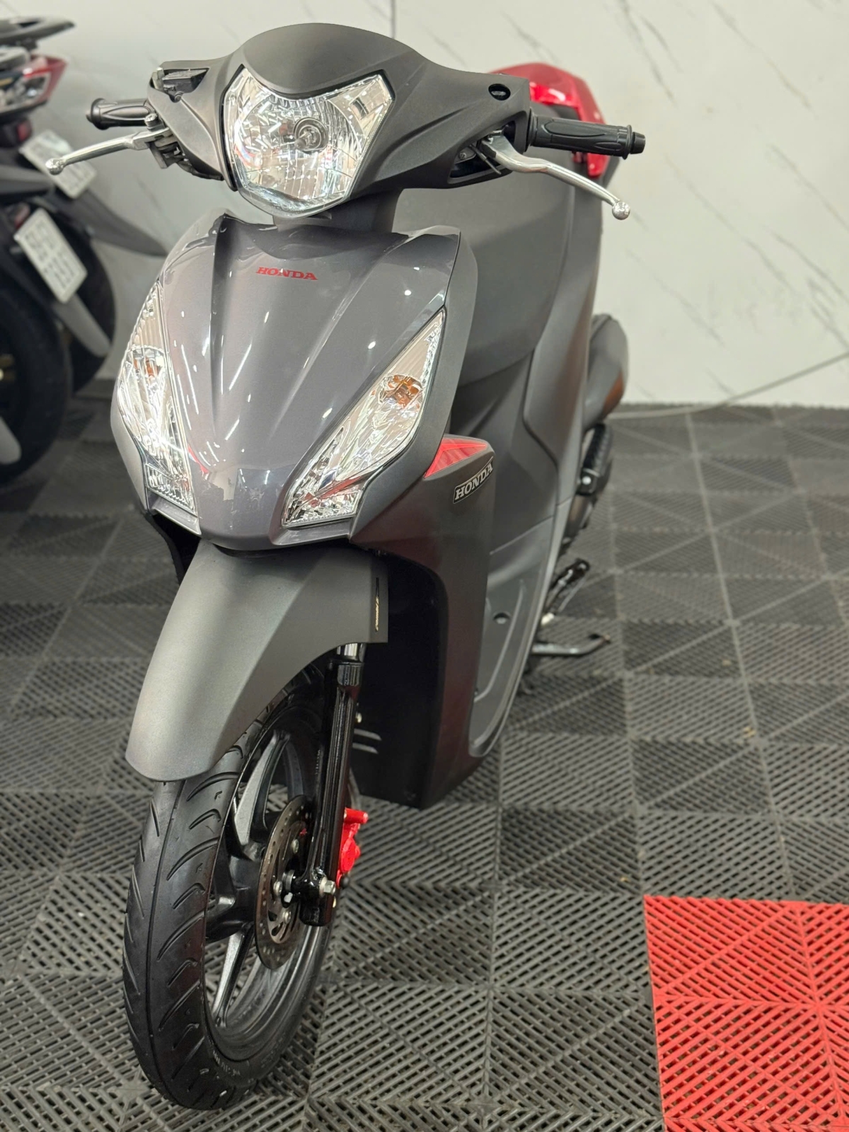 Honda Vision 2019 59S3-17064