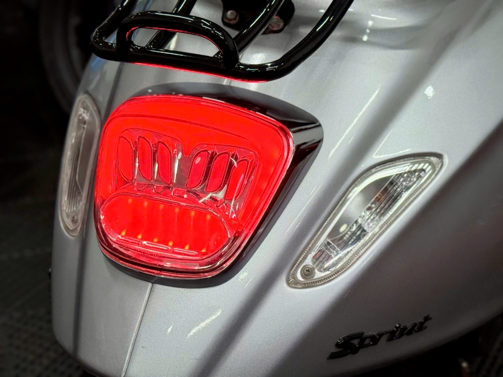 Vespa Sprint 2019 50X1-04262