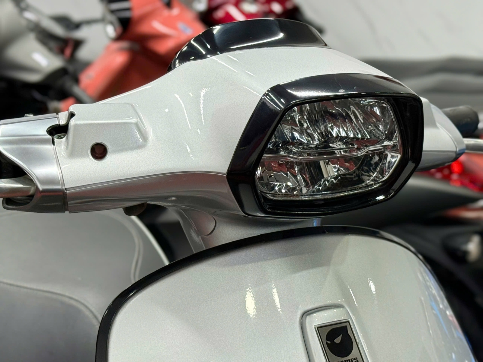 Vespa Sprint 2019 50X1-04262