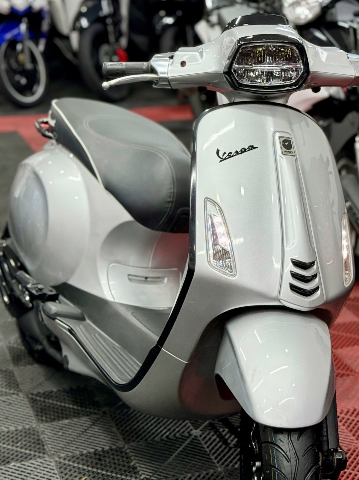 Vespa Sprint 2019 50X1-04262