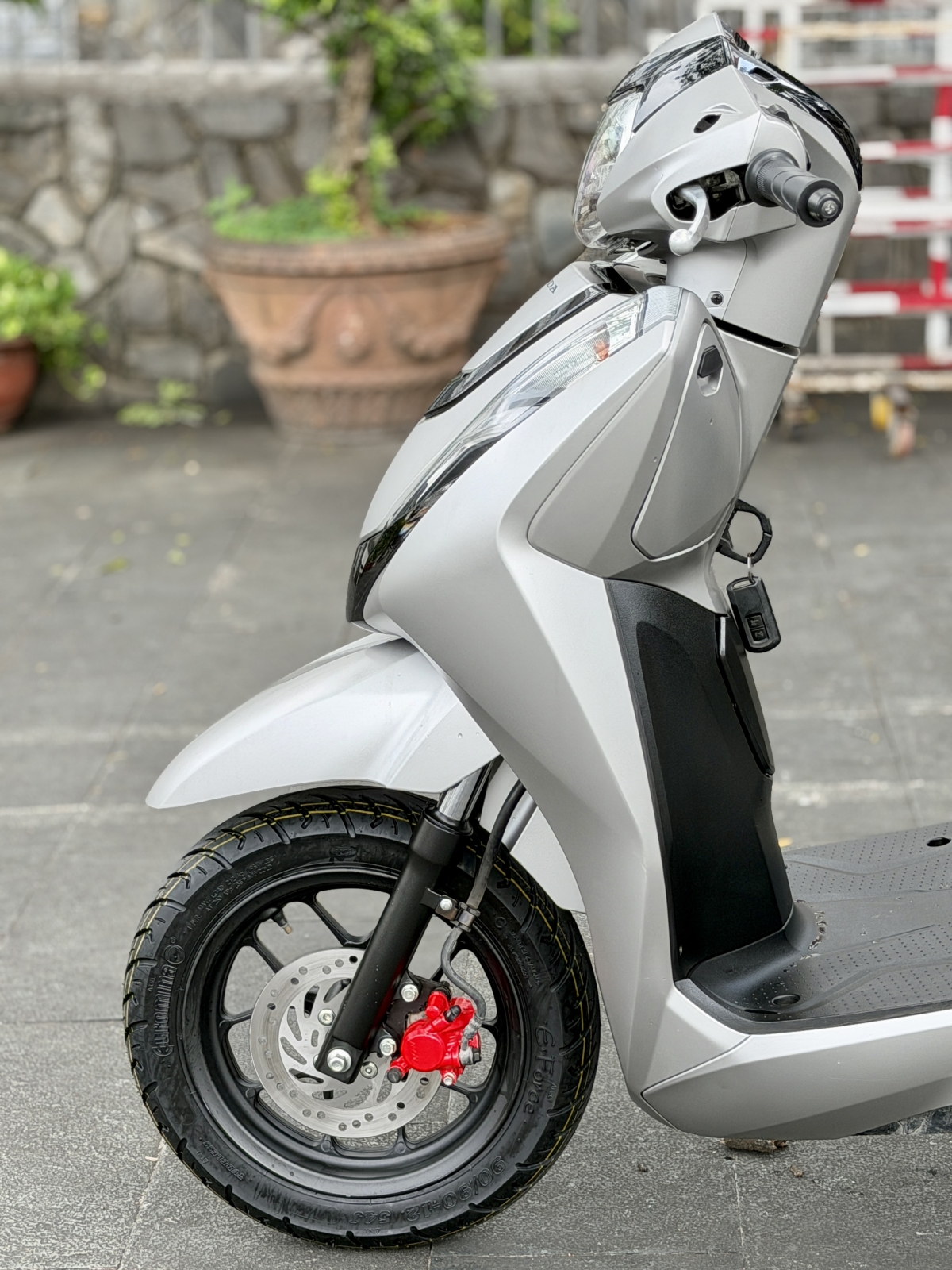 HONDA LEAD 2018 UP 4VAL BS 60G1 06213