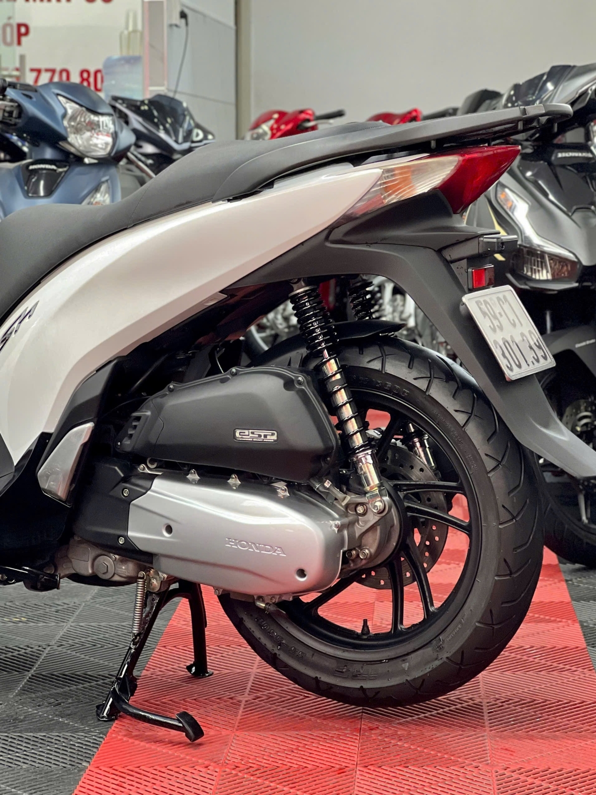 Honda SH 150 2015 59C1-30139