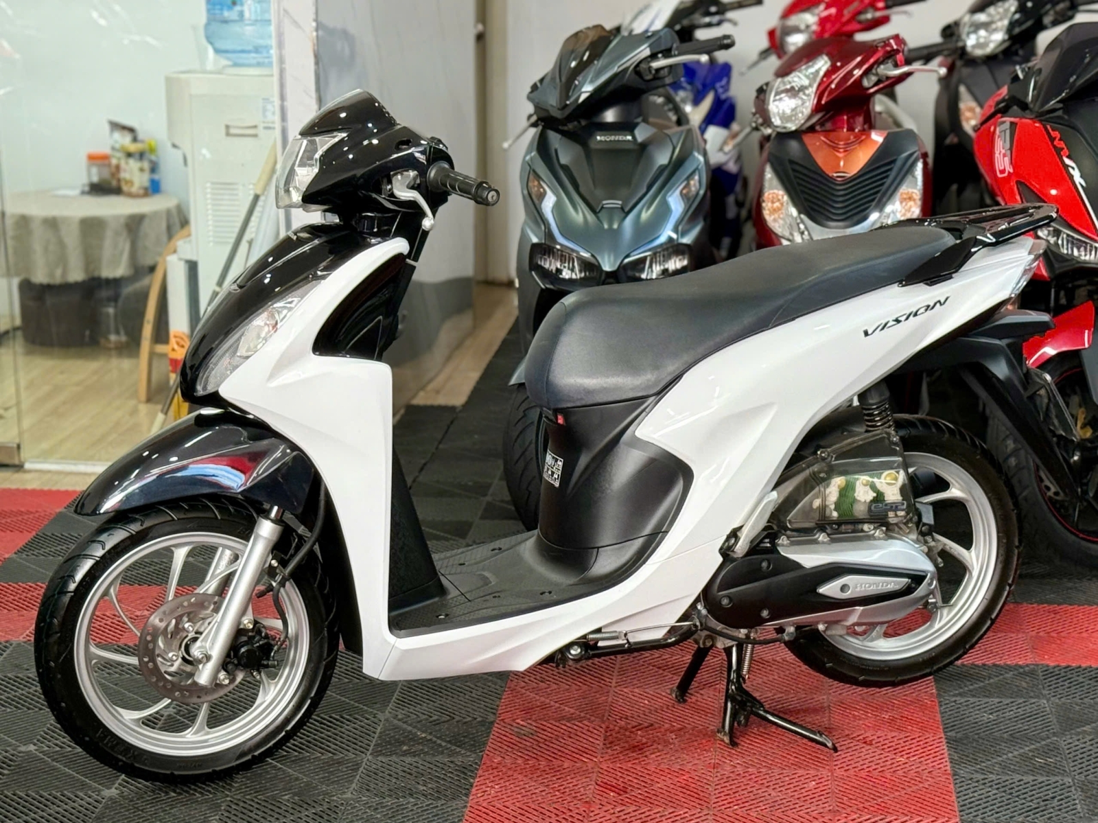 Honda Vision 2022 93P2-90735